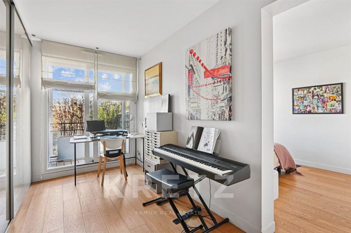 Image No.14-4 Bed Apartment for sale