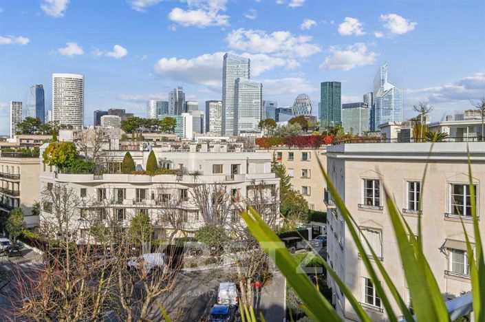 Image No.18-4 Bed Apartment for sale