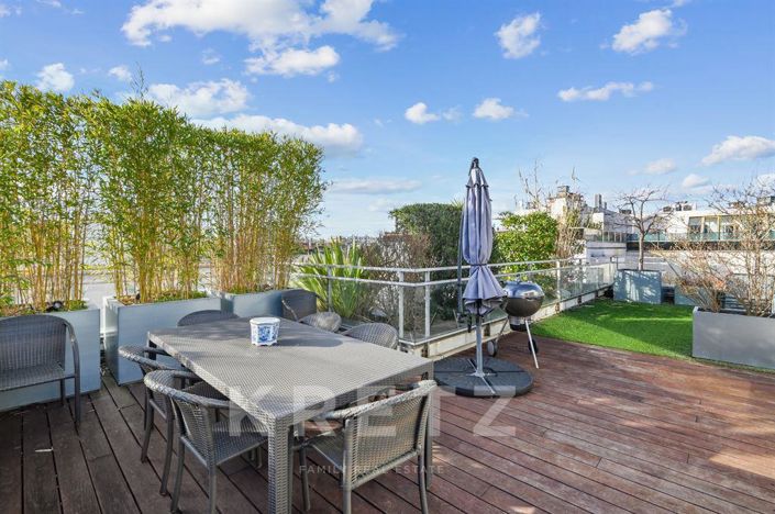 Image No.2-4 Bed Apartment for sale