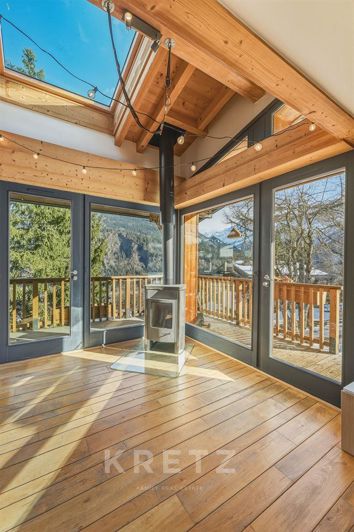 Image No.20-6 Bed House for sale