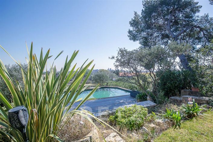 Image No.11-4 Bed House for sale