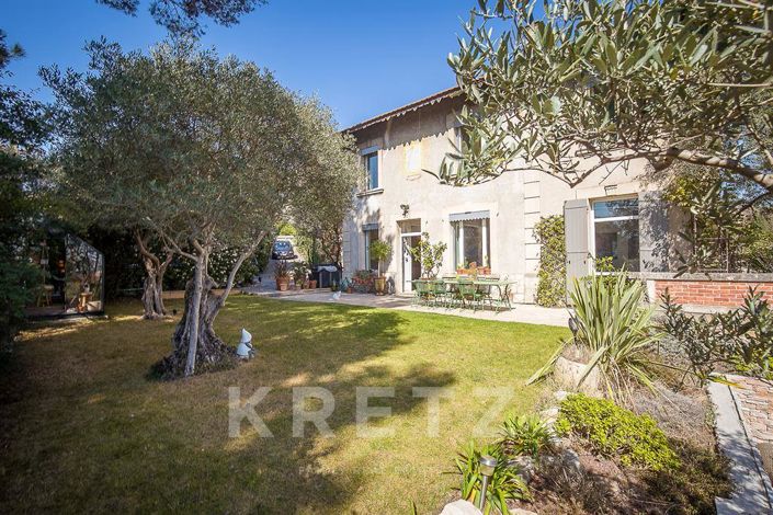 Image No.13-4 Bed House for sale