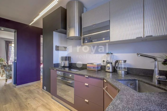 Image No.9-2 Bed Apartment for sale