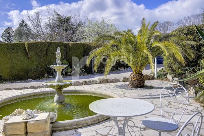 Image No.3-5 Bed House for sale