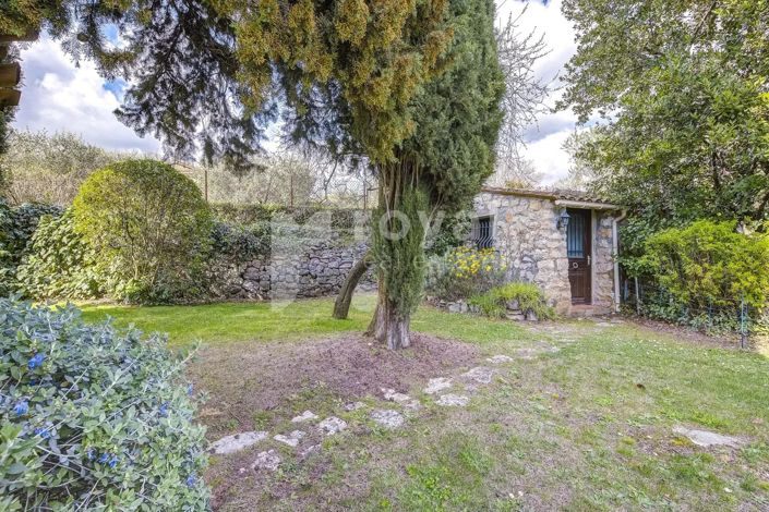 Image No.38-5 Bed House for sale