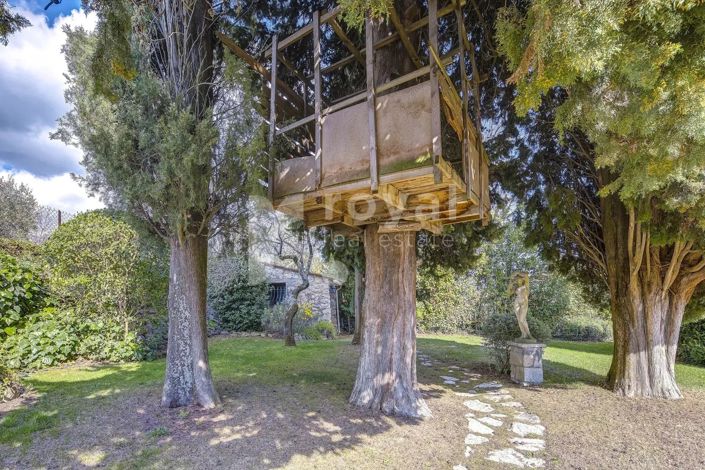 Image No.41-5 Bed House for sale