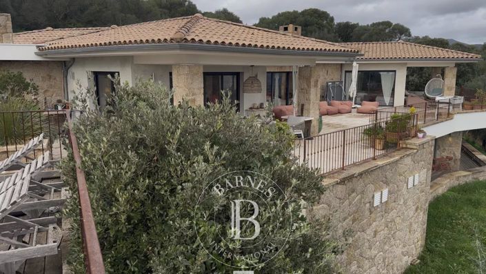 Image No.4-Maison de 7 chambres à vendre à Serra-di-Ferro