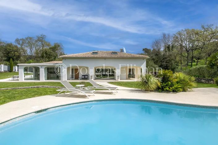 Image No.3-5 Bed House for sale