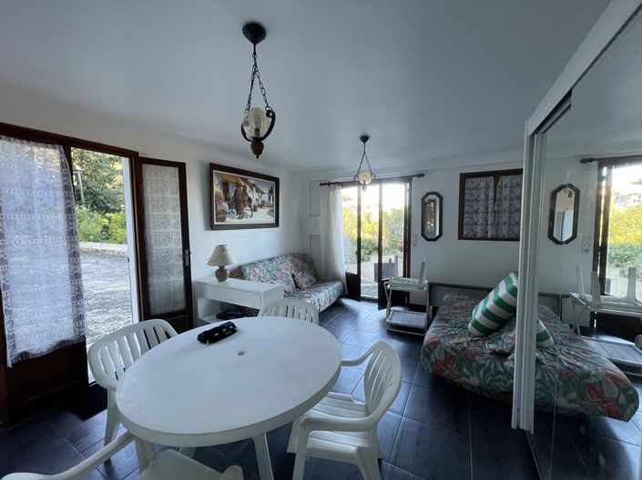 Image No.11-4 Bed House for sale