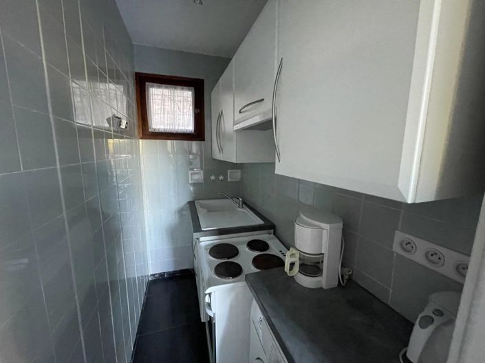 Image No.12-4 Bed House for sale