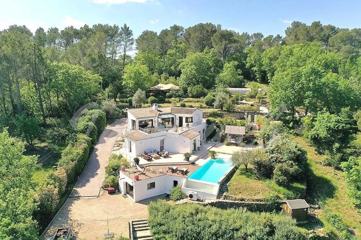 Image No.20-4 Bed House for sale