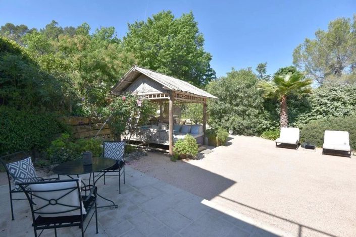 Image No.22-4 Bed House for sale