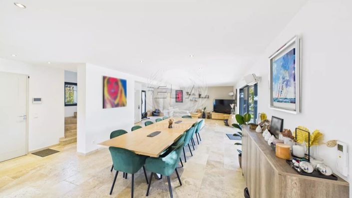 Image No.4-Maison de 4 chambres à vendre à Le Plan-de-la-Tour