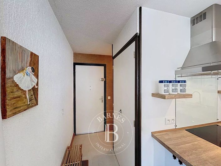 Image No.15-2 Bed Apartment for sale