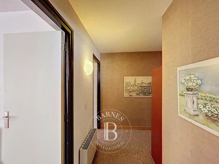 Image No.18-2 Bed Apartment for sale