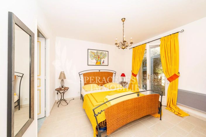 Image No.13-4 Bed House for sale