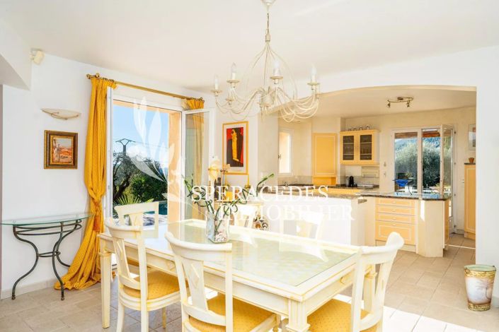 Image No.5-Maison de 4 chambres à vendre à Cabris