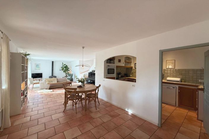 Image No.7-4 Bed House for sale