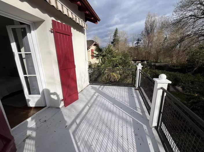 Image No.6-3 Bed House for sale