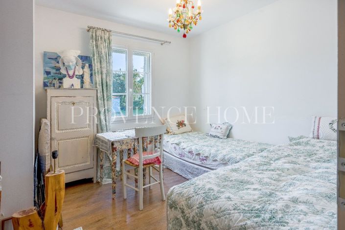 Image No.14-Propriété de 4 chambres à vendre à Oppède