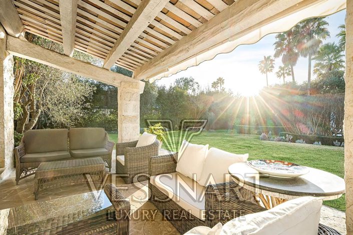 Image No.7-7 Bed House for sale