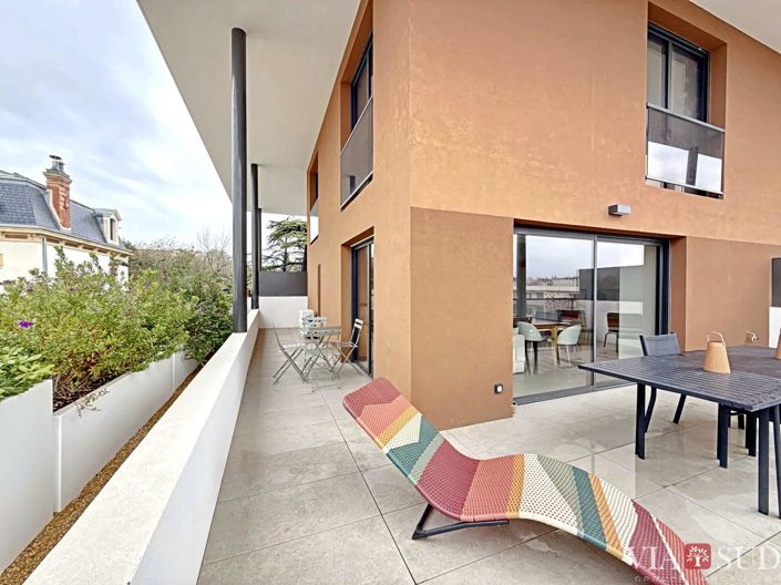 Image No.3-3 Bed Apartment for sale