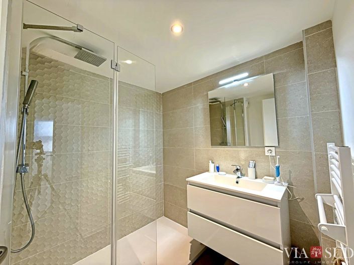 Image No.8-3 Bed Apartment for sale