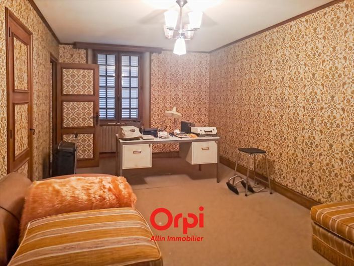 Image No.12-3 Bed House for sale