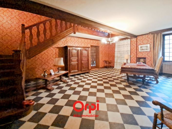 Image No.3-3 Bed House for sale