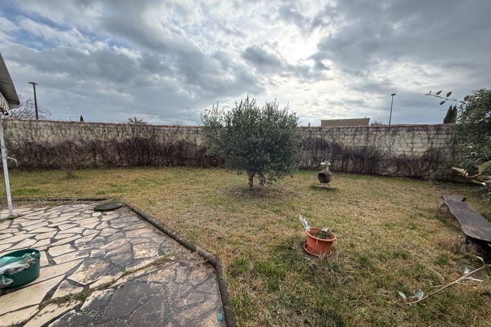 Image No.9-2 Bed House for sale