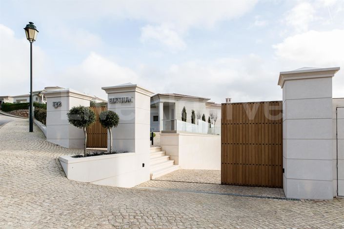 Image No.35-5 Bed House for sale