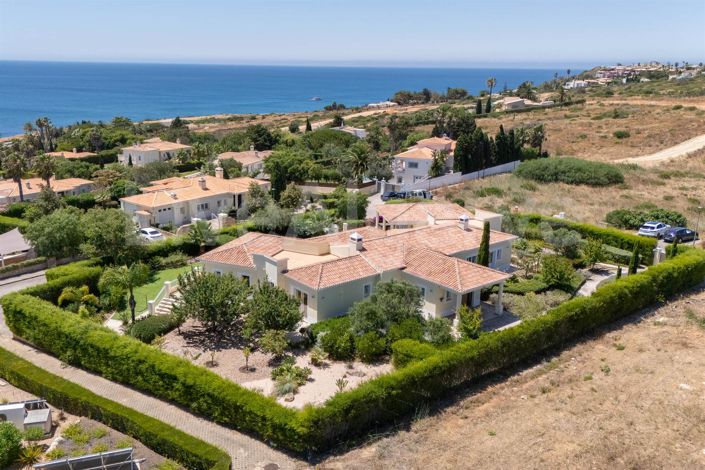 Image No.28-4 Bed House for sale