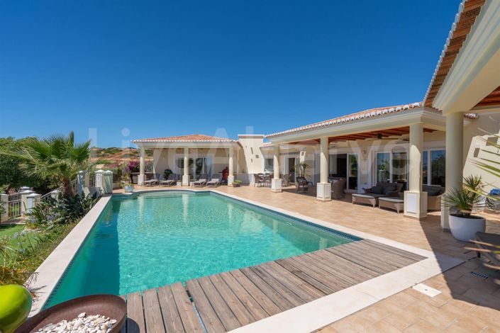 Image No.36-4 Bed House for sale