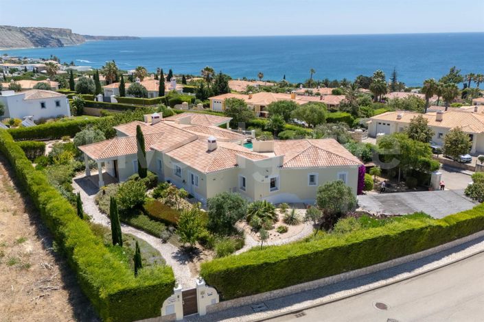 Image No.47-4 Bed House for sale