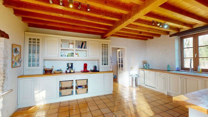 Image No.8-Maison de 4 chambres à vendre à Castéra-Verduzan