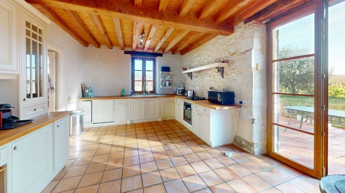 Image No.9-Maison de 4 chambres à vendre à Castéra-Verduzan