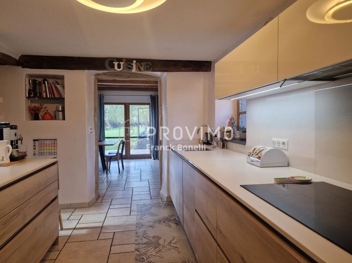 Image No.6-3 Bed House for sale