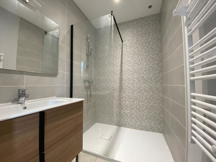 Image No.10-4 Bed House for sale