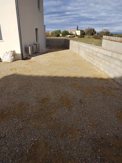 Image No.19-4 Bed House for sale