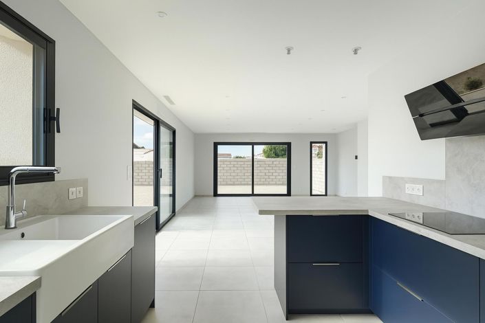 Image No.5-4 Bed House for sale