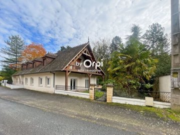 1 - Montluçon, House