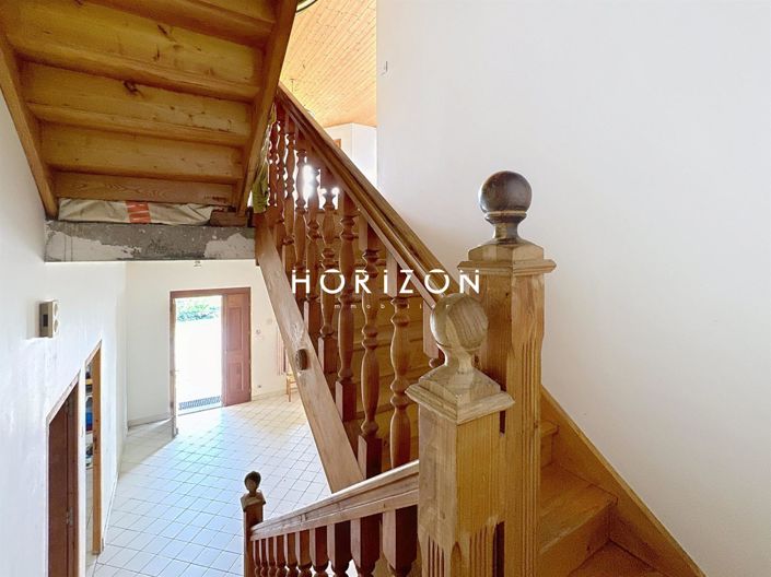 Image No.13-5 Bed House for sale