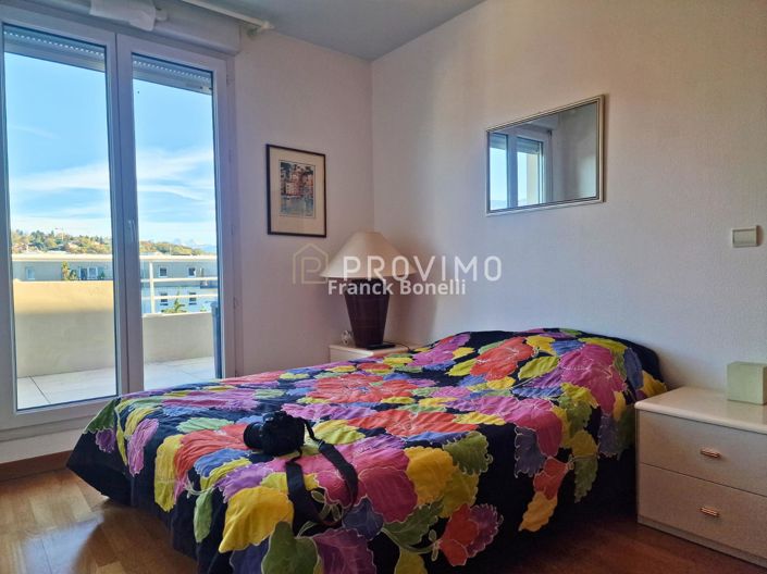 Image No.9-4 Bed Apartment for sale