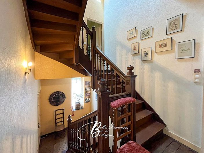 Image No.10-7 Bed House for sale