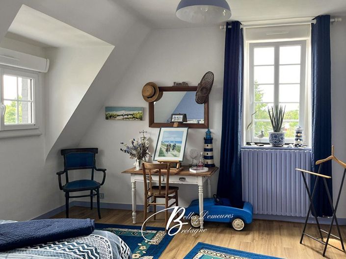 Image No.17-7 Bed House for sale