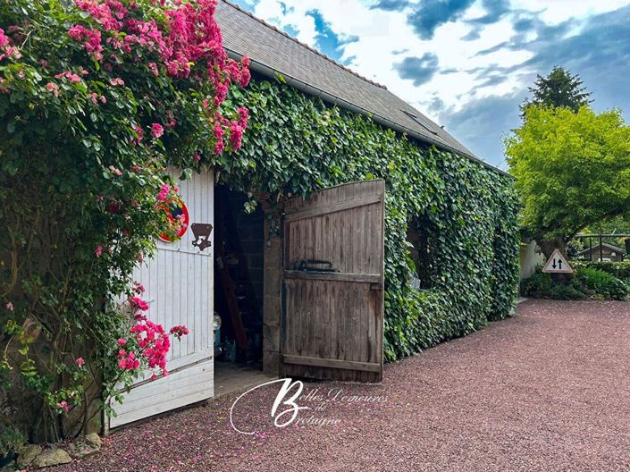 Image No.18-7 Bed House for sale