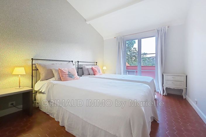 Image No.7-3 Bed House for sale