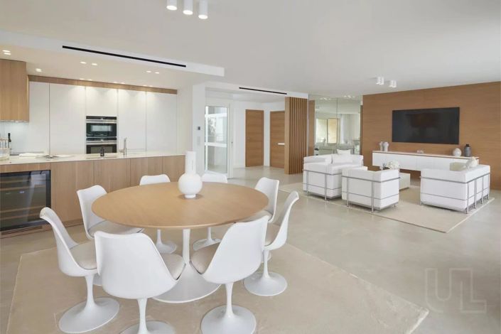 Image No.6-3 Bed Apartment for sale