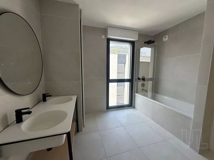 Image No.32-Appartement de 4 chambres à vendre à Beausoleil