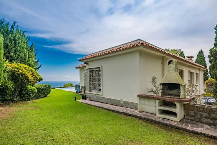 Image No.5-5 Bed House for sale